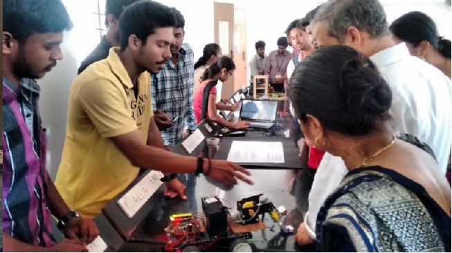 andriod-app-based-robot